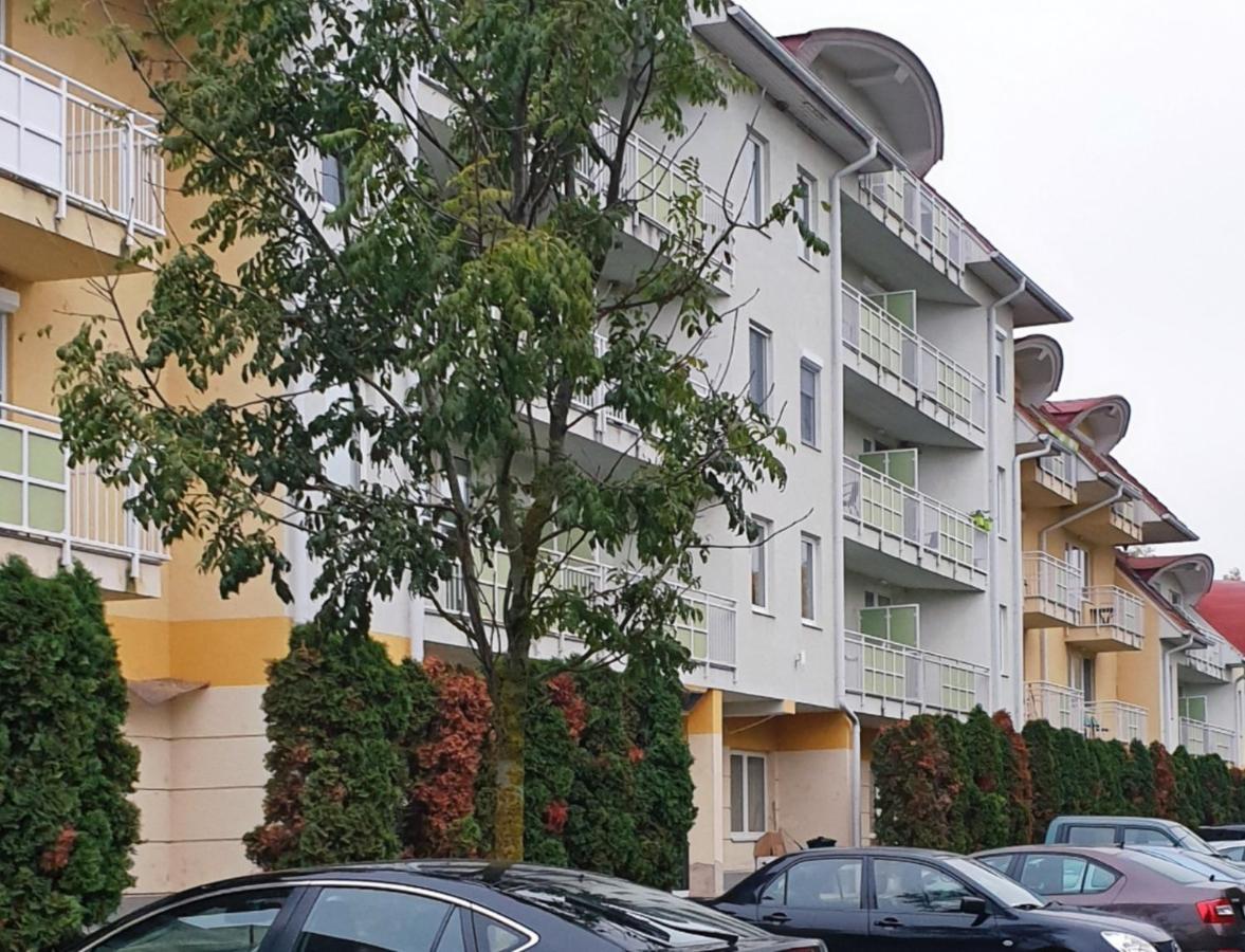 Ta'Karos Apartman Zalakaros Bagian luar foto